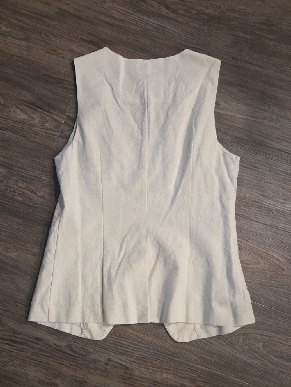 GAP Ivory Button-Front Sleeveless Tunic - Picture 3 of 3